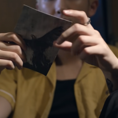 RM receiving the painting in #5 REFLECTION